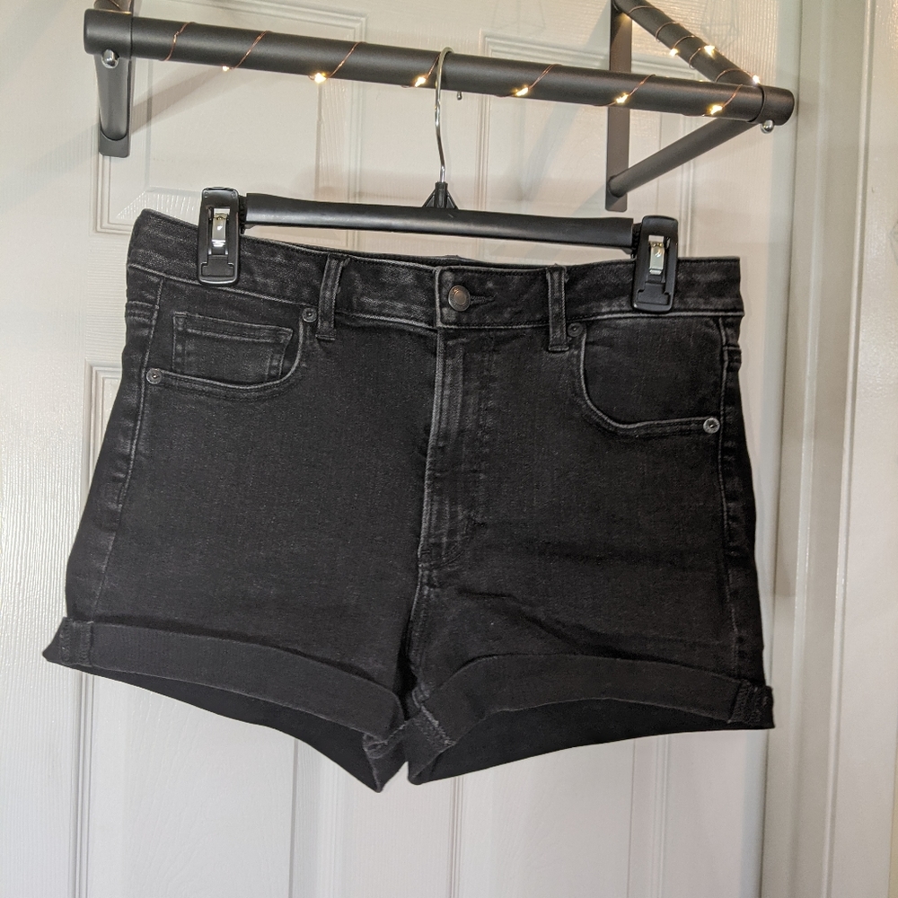 American Eagle Super Hi-Rise Super Super Stretch Shorties